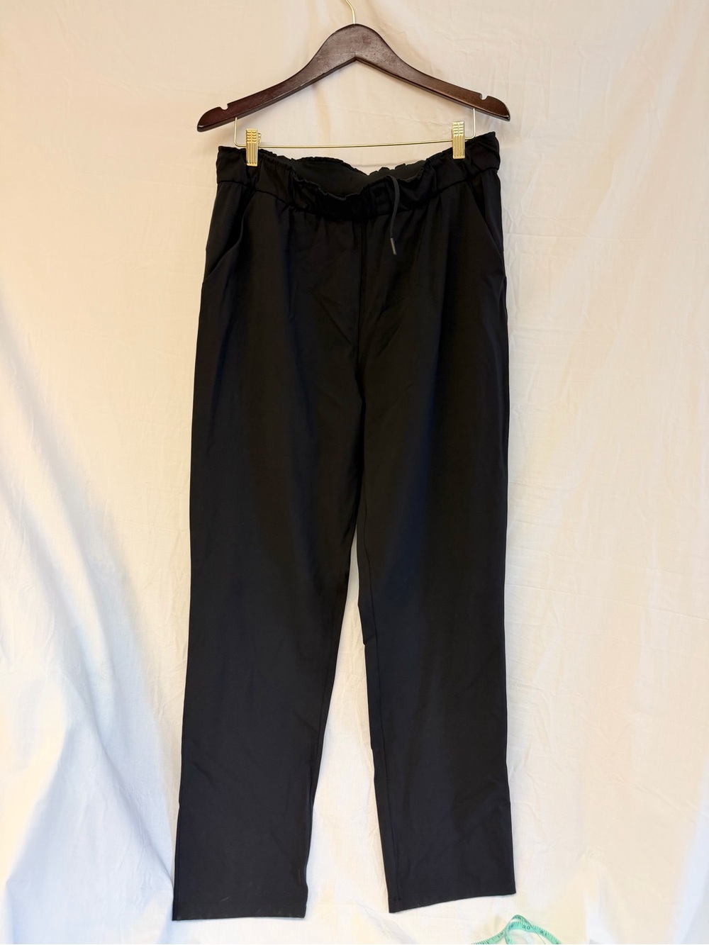 lululemon athletica Black Drawstring Waist Women's Pants